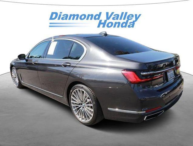 2021 bmw 740 740i