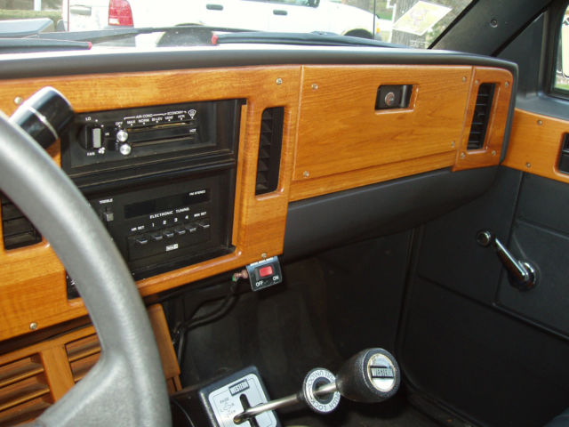 gmc 1983 s15 high sierra 4x4 pickup with less than 20000 mile with western plow