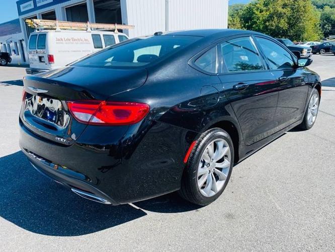 used 2016 chrysler 200 s allentown, pa 18103 for sale in allentown, pennsylvania