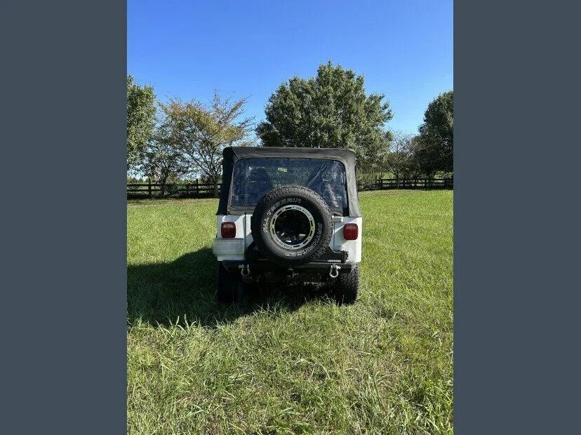 1980 jeep cj-7 suv rhino liner 110,000 miles