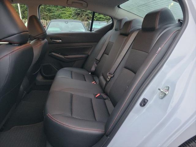2023 nissan altima sr fwd