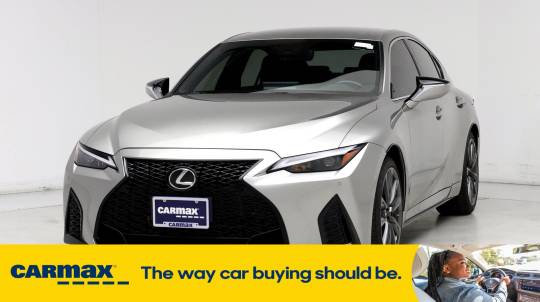 2021 Lexus IS