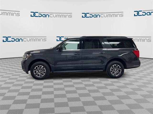 2022 ford expedition max xlt