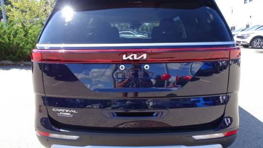 2024 kia carnival lx