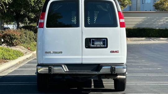 2022 GMC Savana
