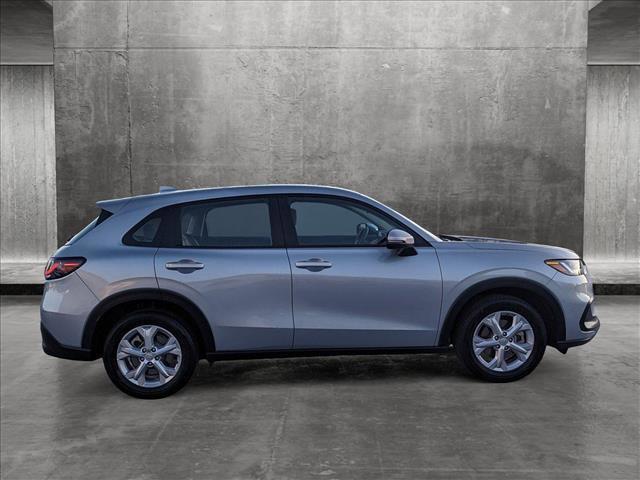2023 honda hr-v lx