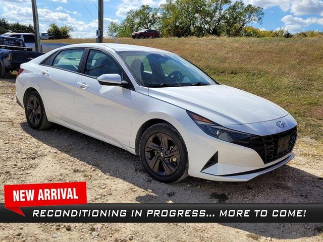 2021 hyundai elantra sel