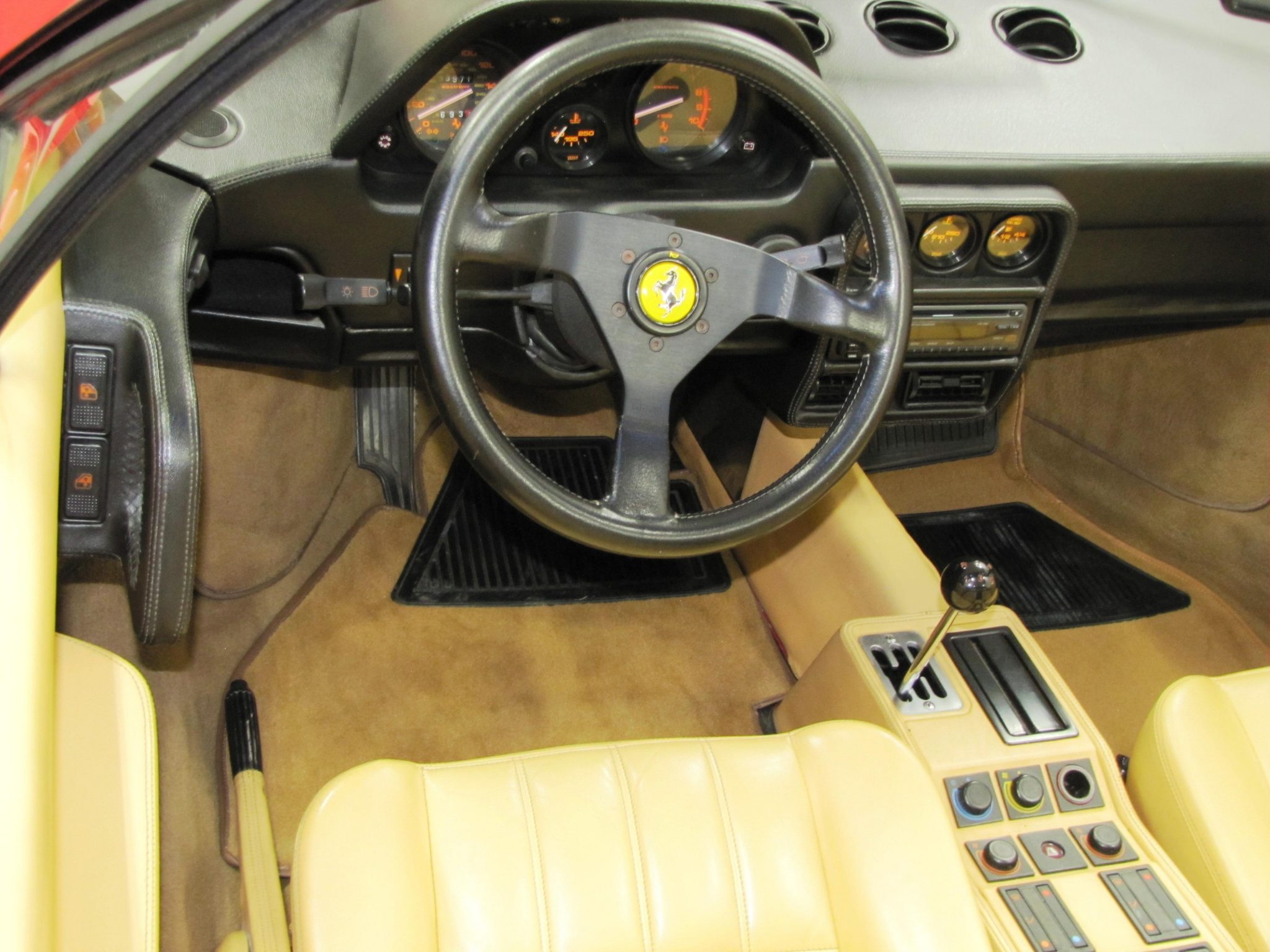 1987 ferrari 328 gts