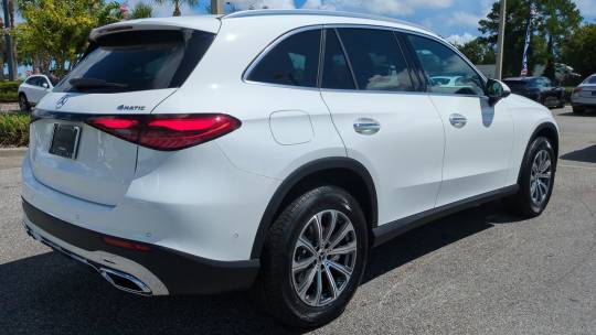 2025 Mercedes-Benz GLC