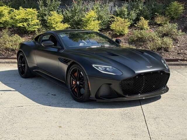 2023 aston martin dbs 2dr cpe