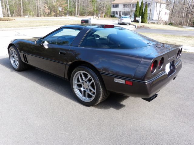 1989 corvette, z51 package, 6 spd manual, 13,500 miles