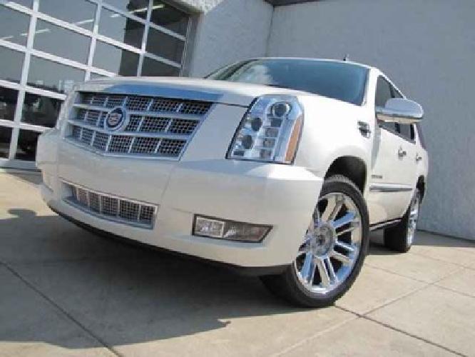 2014 cadillac escalade platinum awd in merrillville, in