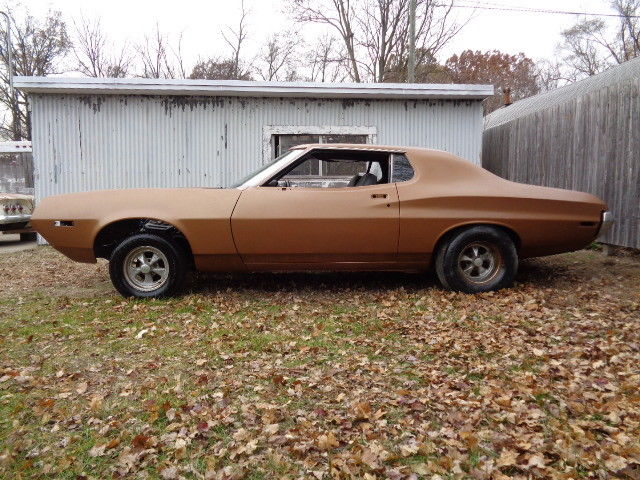 1972 ford torino 2 door hardtop