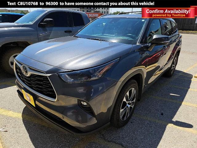 2022 toyota highlander xle