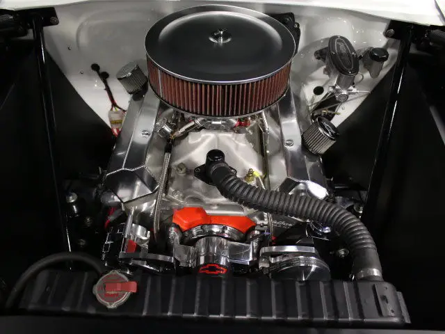 slick-built restomod, 383 stroker, tremec 5-speed, ps, 4-wheel disc, stunning!