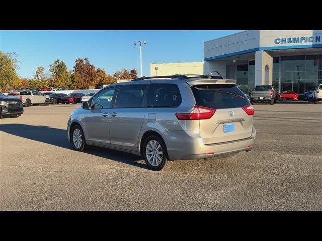 2015 toyota sienna xle