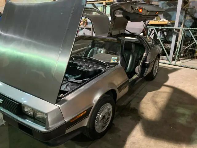 1981 delorean dmc-12 excellent condition low miles collector back to the future