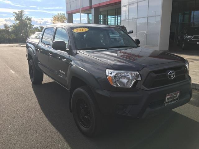 2014 toyota tacoma v6 4x4 v6 4dr double cab 5.0 ft sb 6m for sale in hartford, connecticut