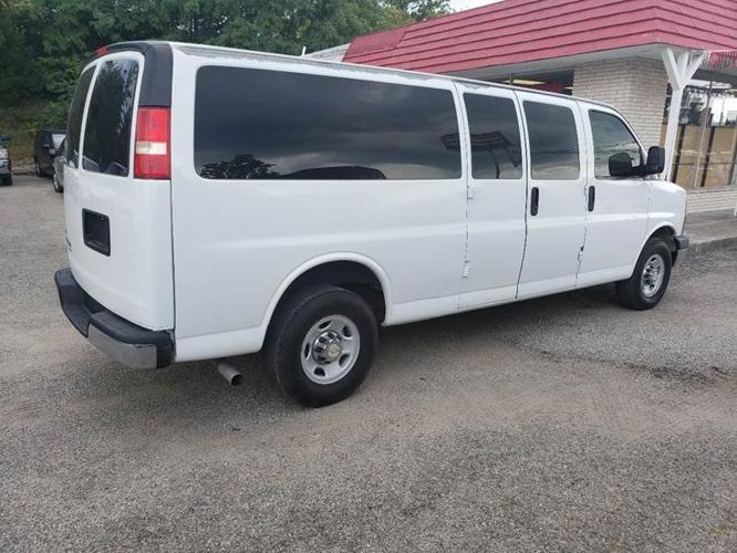 used 2011 chevrolet express 3500 lt extended passenger albion, in 46701 for sale in albion, indiana
