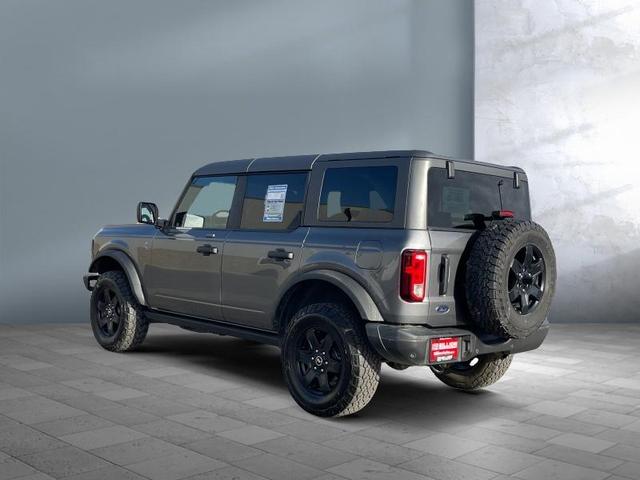 2022 ford bronco black diamond