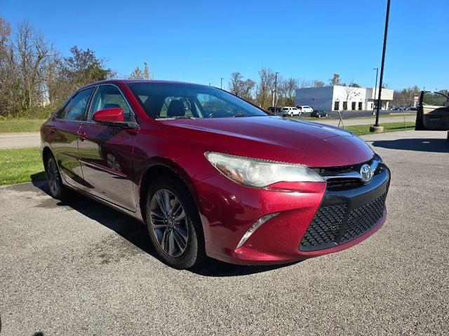 2016 toyota camry se