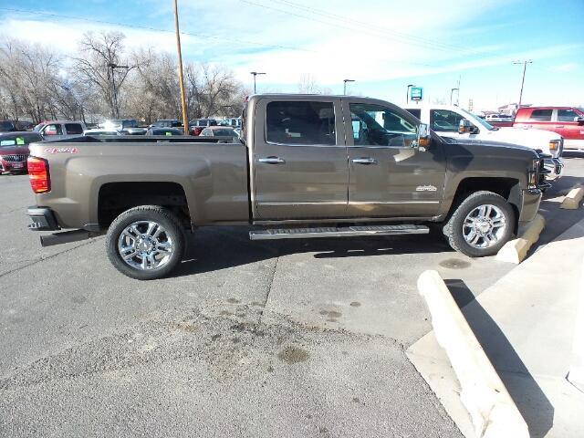2015 chevrolet silverado 2500hd high country 4x4 high country 4dr crew cab sb for sale in gas hills, wyoming