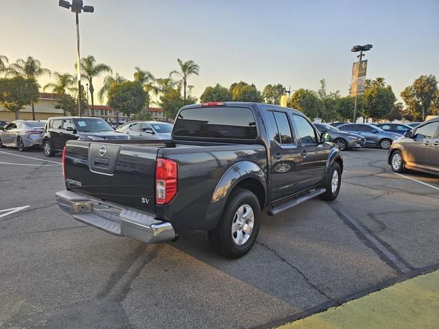 2011 nissan frontier sv