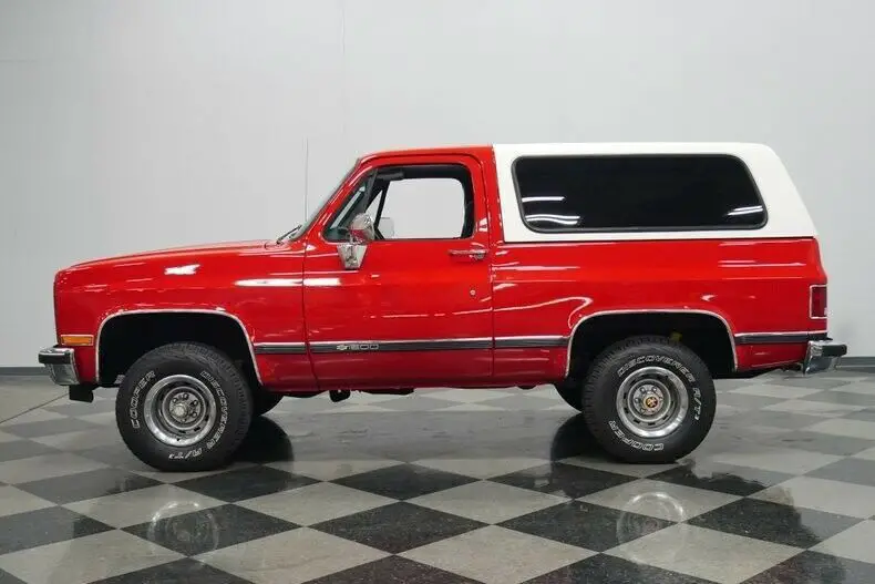 classic vintage chevy k5 blazer 4x4 5.7l engine