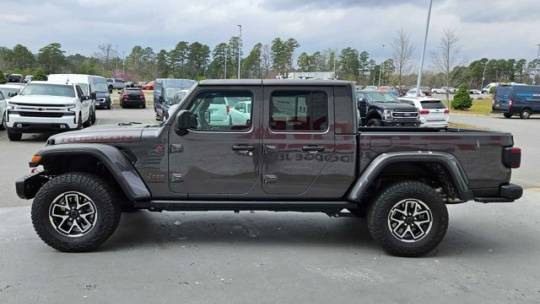2024 Jeep Gladiator