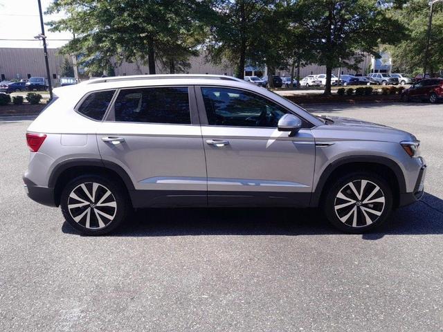2023 volkswagen taos 1.5t se