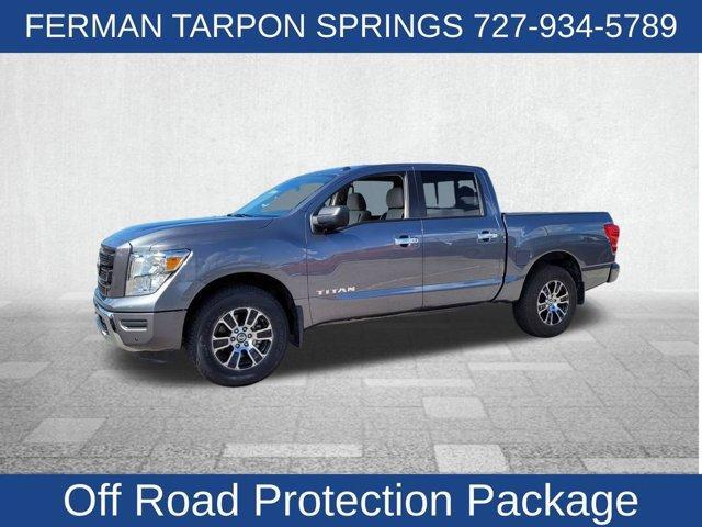 2021 nissan titan sv