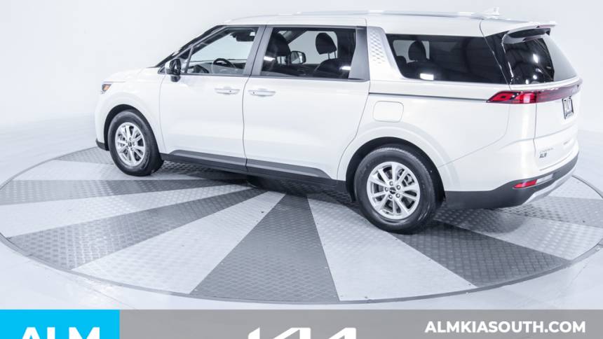 2024 kia carnival lx