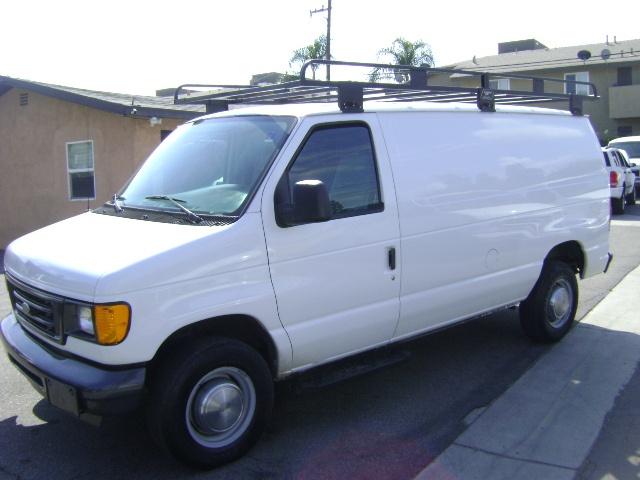 2006 ford e250 cargo