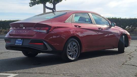 2024 Hyundai Elantra