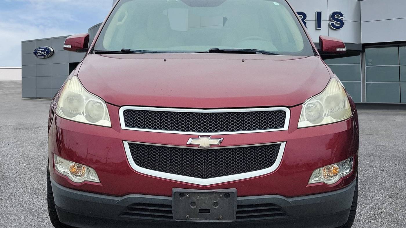2010 chevrolet traverse lt