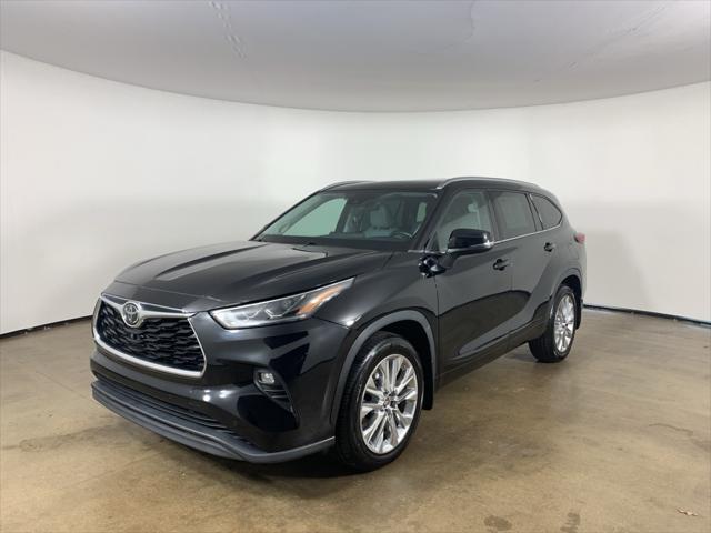 2021 toyota highlander limited