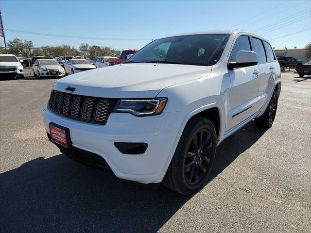 2022 jeep grand cherokee laredo