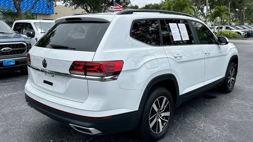 2022 volkswagen atlas se