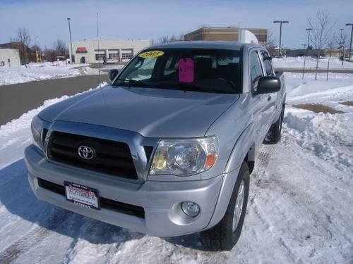 2005 toyota tacoma 4x4 double-cab 127.8 in. wb base v6 for sale in grand forks, north dakota