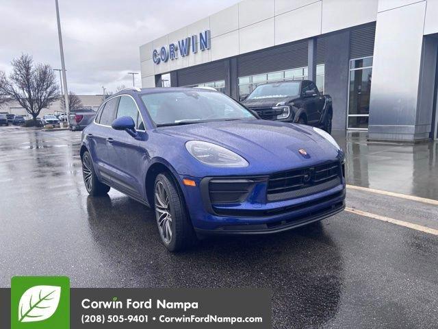 2023 porsche macan t