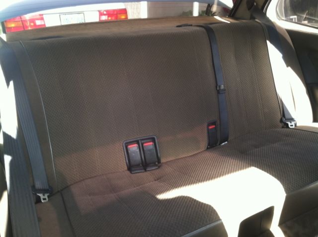1984 bmw 318i base coupe 2-door 1.8l pristine cond car show ready runs great