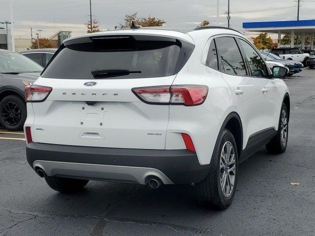 2022 ford escape sel