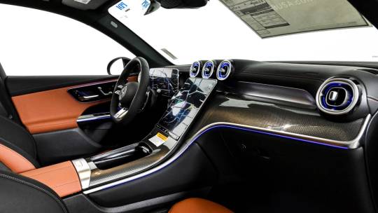 2025 Mercedes-Benz GLC