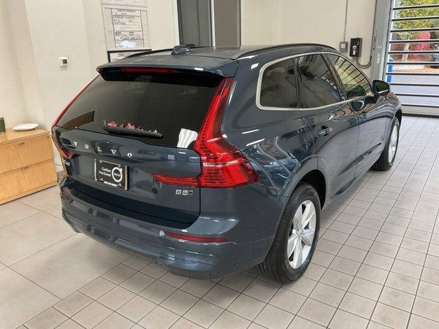2022 volvo xc60 b5 momentum