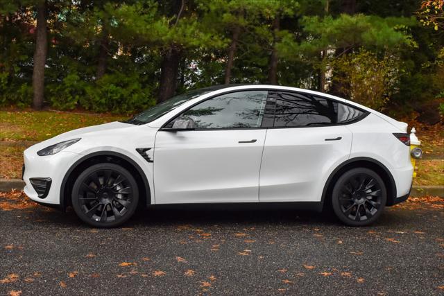 2022 tesla model y long range dual motor all-wheel drive