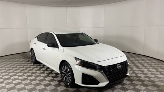 2025 Nissan Altima