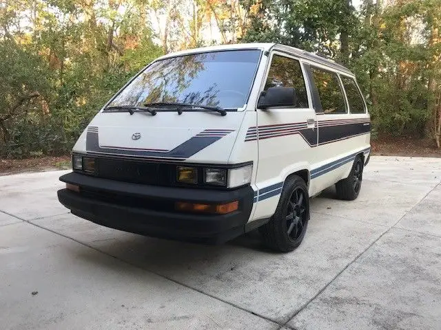 1986 toyota van "space cruiser" camper wagon-nice!