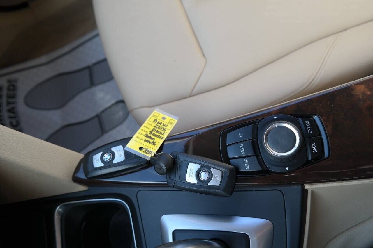 2013 bmw 3-series 320i 4dr sedan