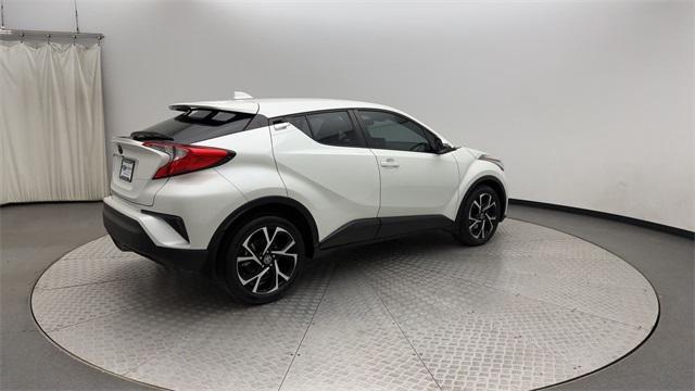 2021 toyota c-hr xle