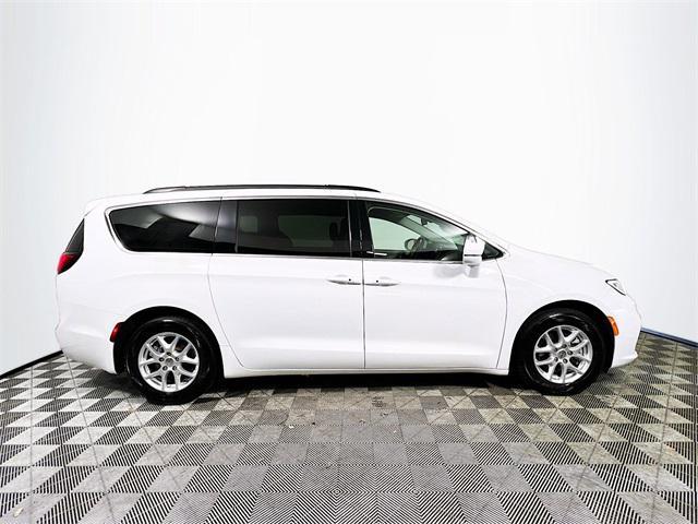 2022 chrysler pacifica touring l